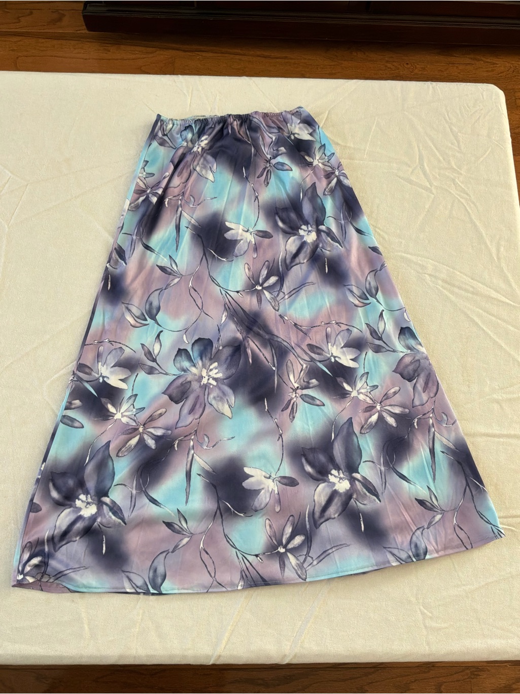 ******* Floral A-Line Maxi Skirt In Lavender And Teal B5 *******